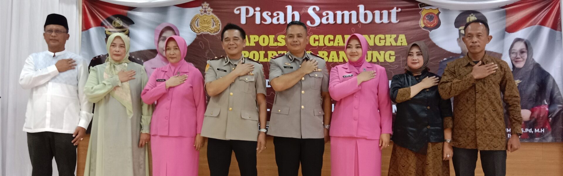 Polsek Cicalengkal Gelar Pisah Sambut Kapolsek Cicalengka dari Kompol Deni Rusnandar,SH,MH kepada Kompol Ade Rahmat, SPd, MH