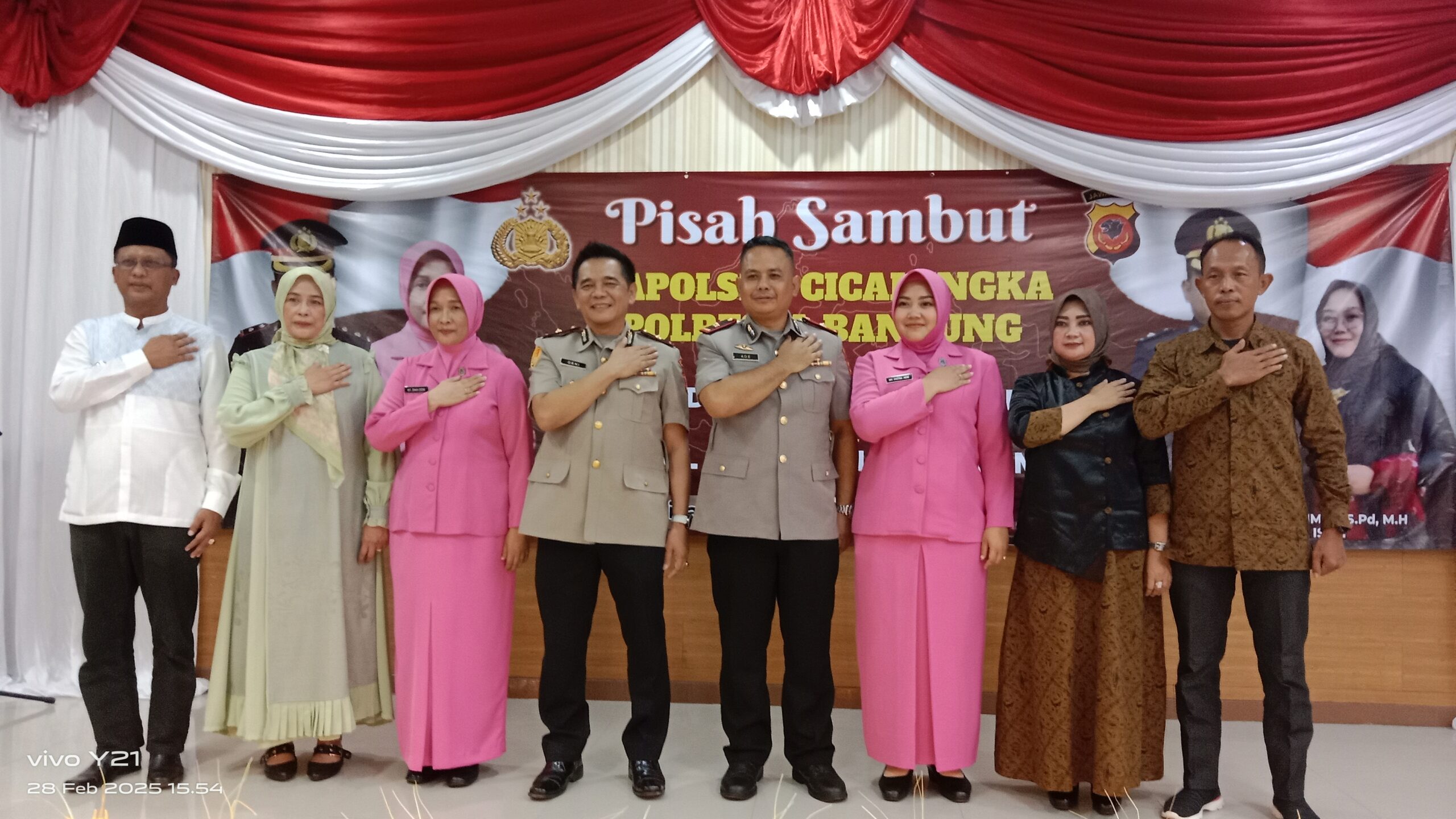 Polsek Cicalengkal Gelar Pisah Sambut Kapolsek Cicalengka dari Kompol Deni Rusnandar,SH,MH kepada Kompol Ade Rahmat, SPd, MH