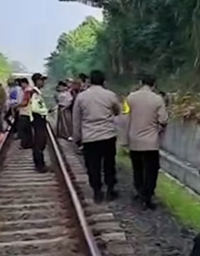 Perempuan tewas di rel kereta kota Tasik