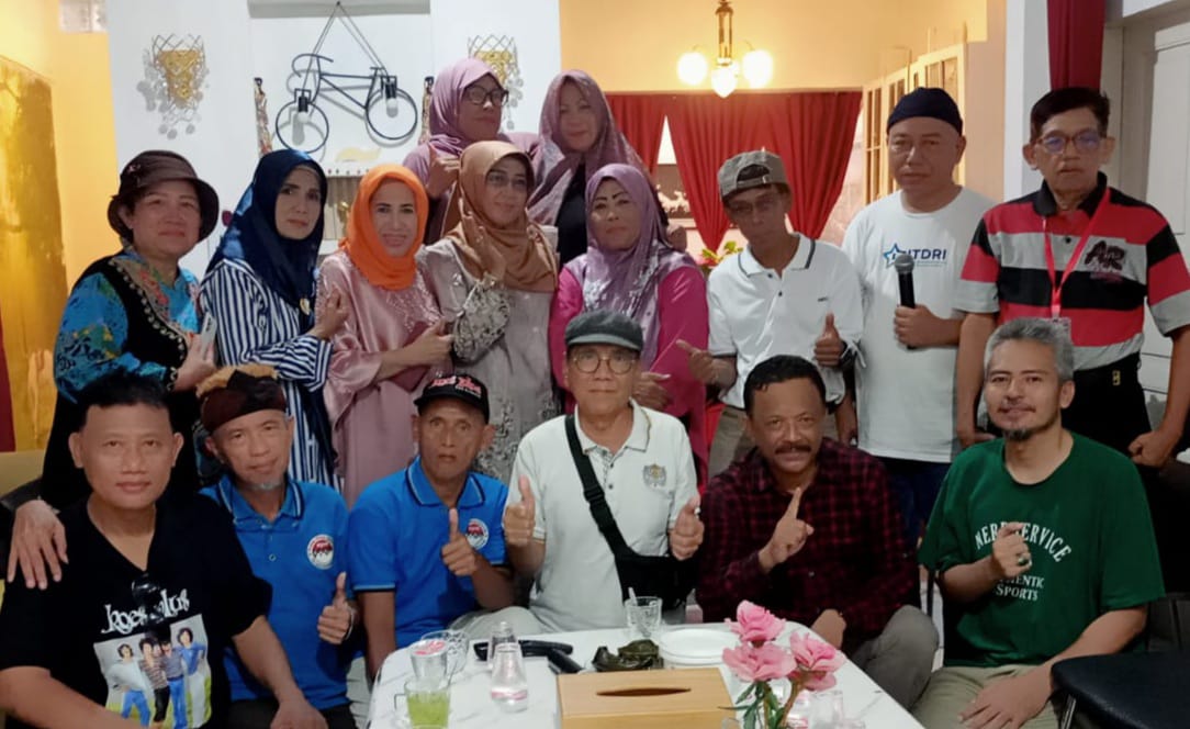 PENGGEMAR KOES PLUS PILIH PENGURUS BARU DI JAKARTA