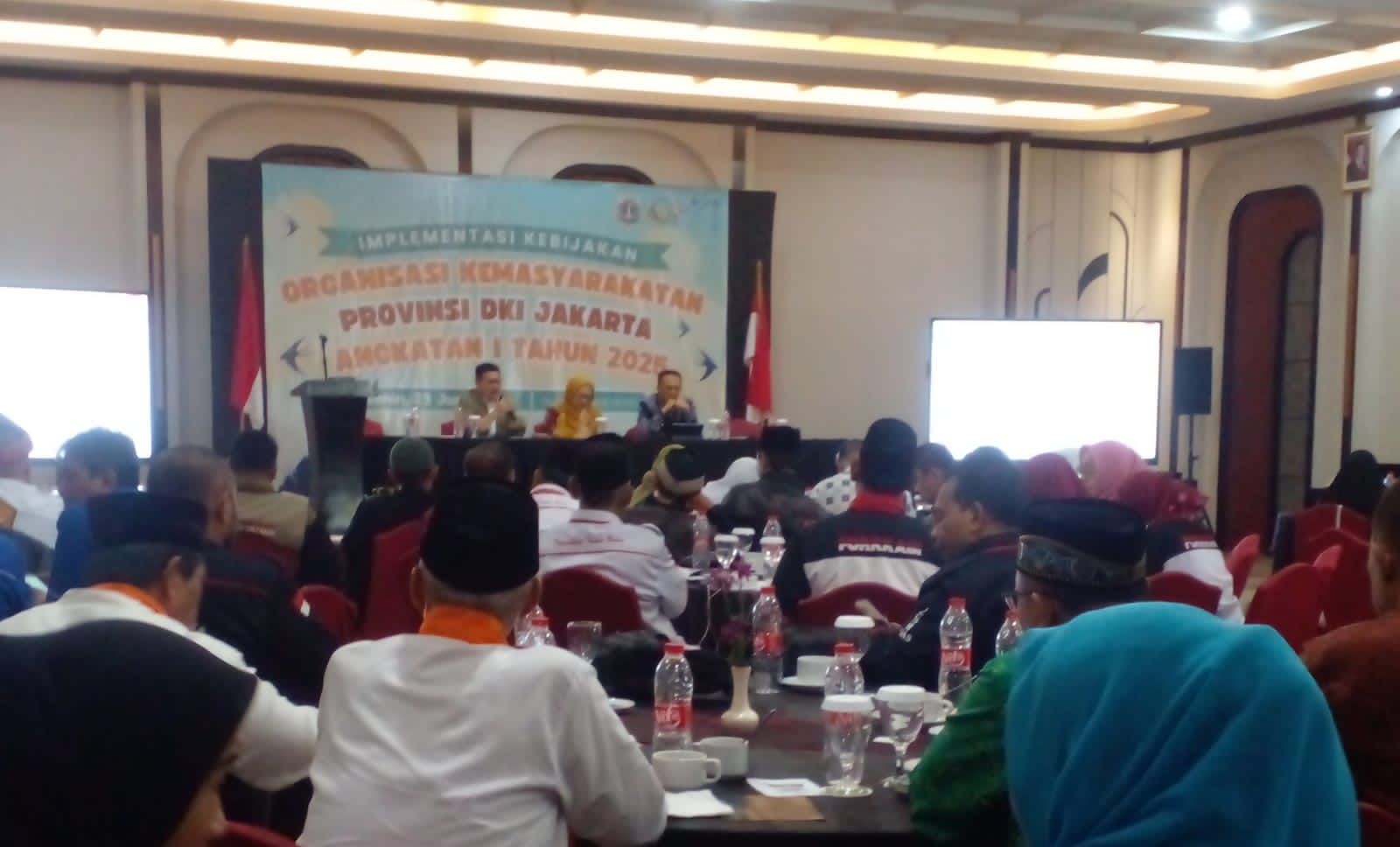 IMPLEMENTASI KEBIJAKAN ORMAS JAKARTA