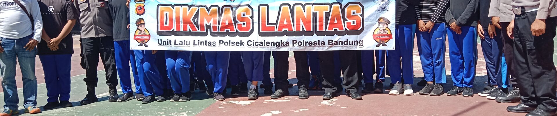 SMAN 1 Cicalengka Bekerja Sama dengan Polsek Cicalengka Gelar Dikmas Lantas untuk Siswa