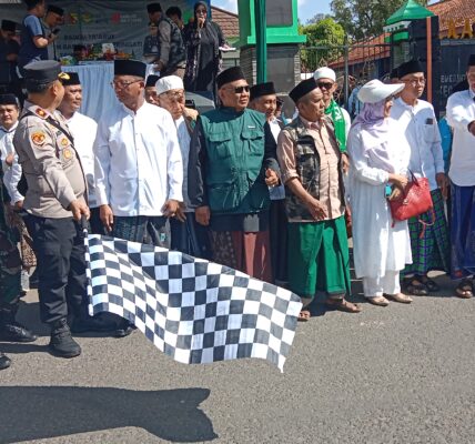 Forkopimcam, MUI, dan APDESI Cicalengka Gelar Pawai Ta’aruf Sambut Tahun Baru Islam 1447 H