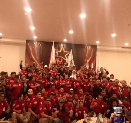 FWJ INDONESIA & Gerai Lengkong Songsong Indonesia Emas dalam Kembangkan UMKM Indonesia