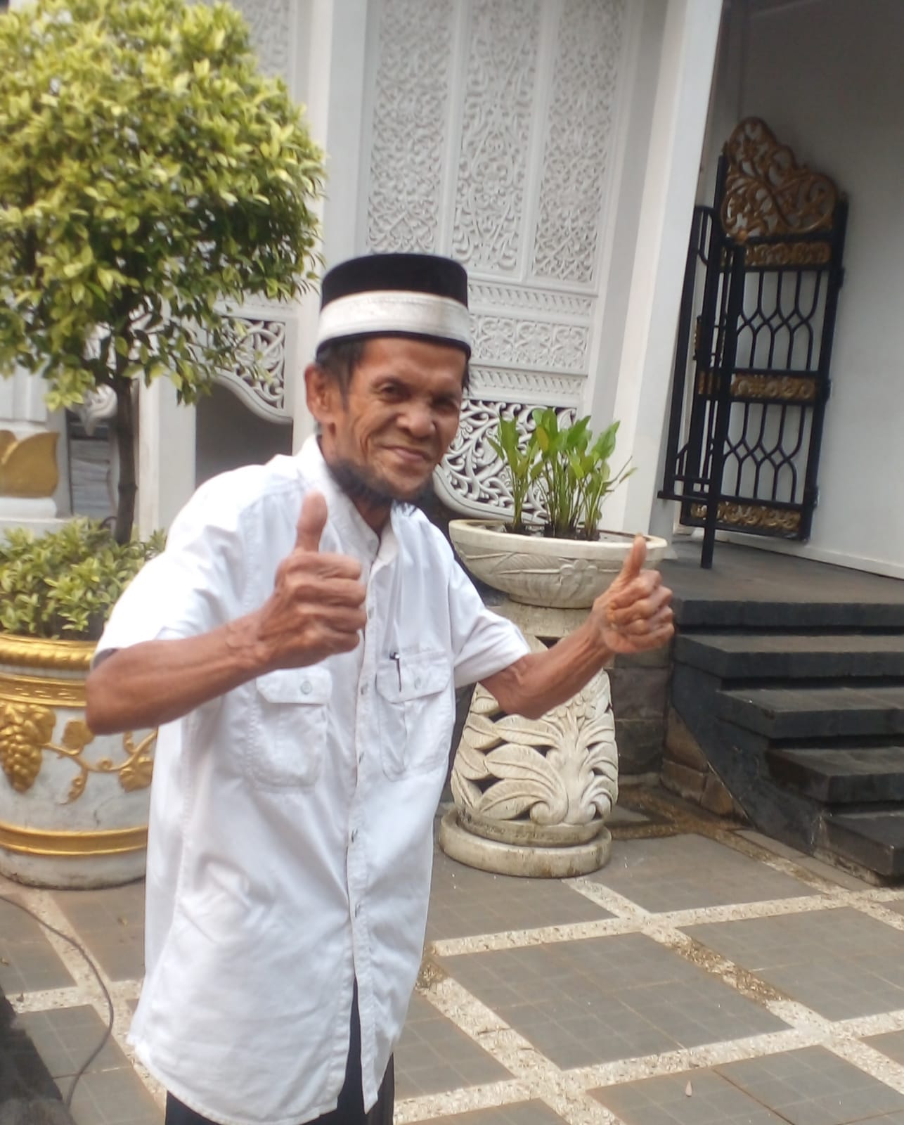 ESENSI SOSOK BUNG HATTA