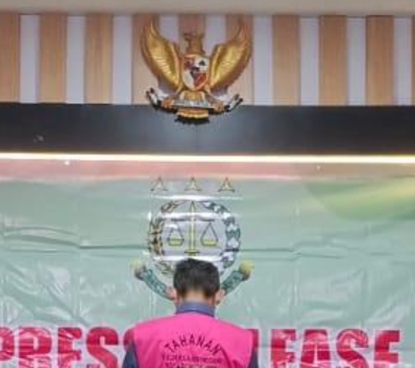 JAKSA TETAPKAN, OKNUM BANK KORUPSI DI TASIK