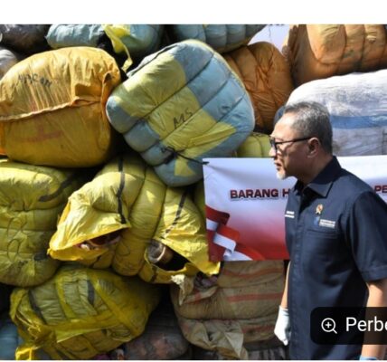Ditemukan Gudang dan pabrik serta dagang illegal di Pik 2 yang merasuk ke jantung bisnis perdagangan pasar Indonesia melalui pasar digital .