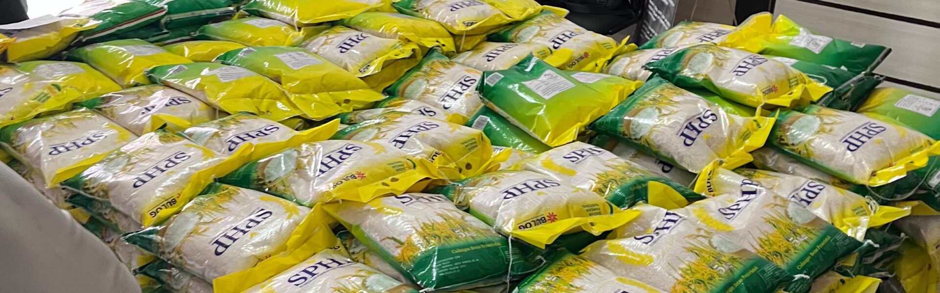 Polsek Cicalengka Gelar Gerakan Pangan Murah, Wujud Kepedulian Terhadap Masyarakat