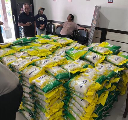 Polsek Cicalengka Gelar Gerakan Pangan Murah, Wujud Kepedulian Terhadap Masyarakat