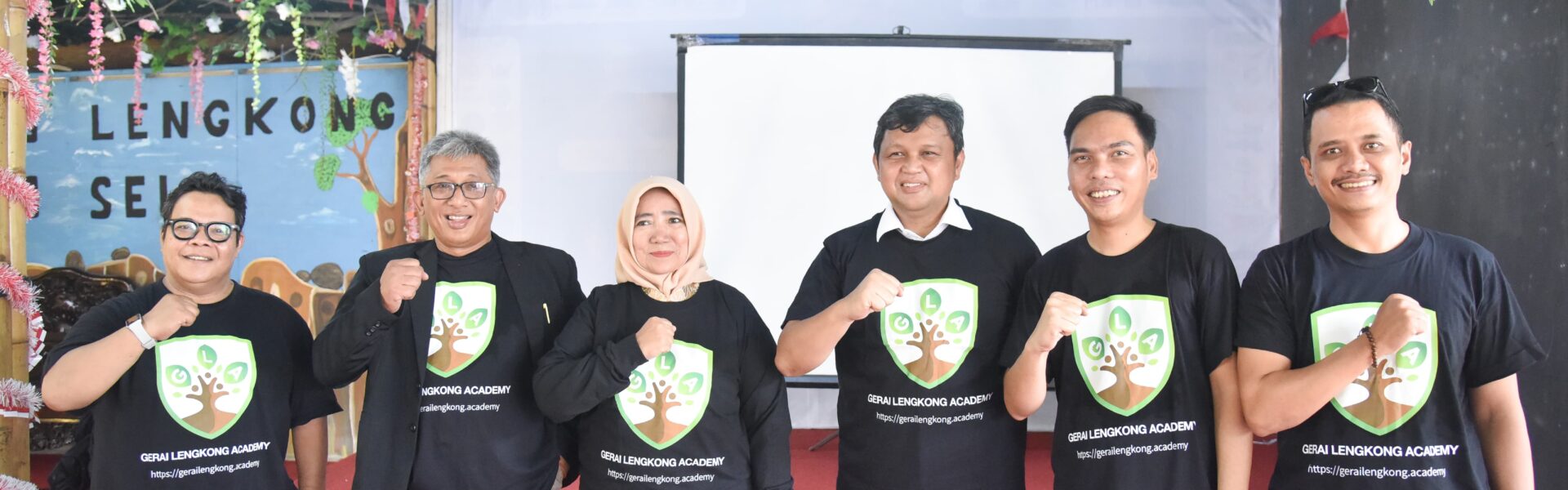 FWJ Indonesia & PPRI Indonesia Berkomitmen Mensupport Gerai Lengkong Academy