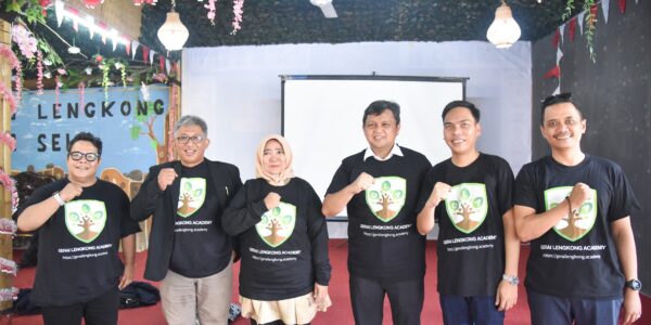 FWJ Indonesia & PPRI Indonesia Berkomitmen Mensupport Gerai Lengkong Academy
