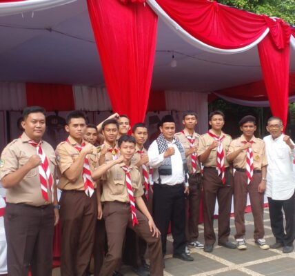 GUBERNUR INGATKAN PRAMUKA, KADER PEMIMPIN MASA DEPAN