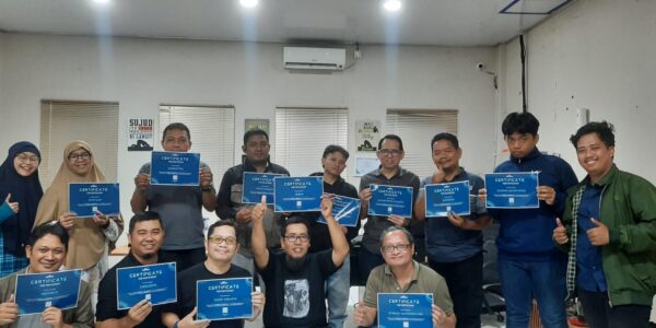 Pelatihan INOVASIA “Membangun Website dalam 7 Jam dengan Bantuan AI” Meriahkan HUT RI ke-80 di Bogor