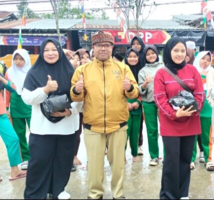 SEKOLAH DASAR SELENGGARAKAN BERBAGAI LOMBA DI TASIK