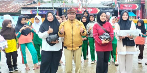 SEKOLAH DASAR SELENGGARAKAN BERBAGAI LOMBA DI TASIK
