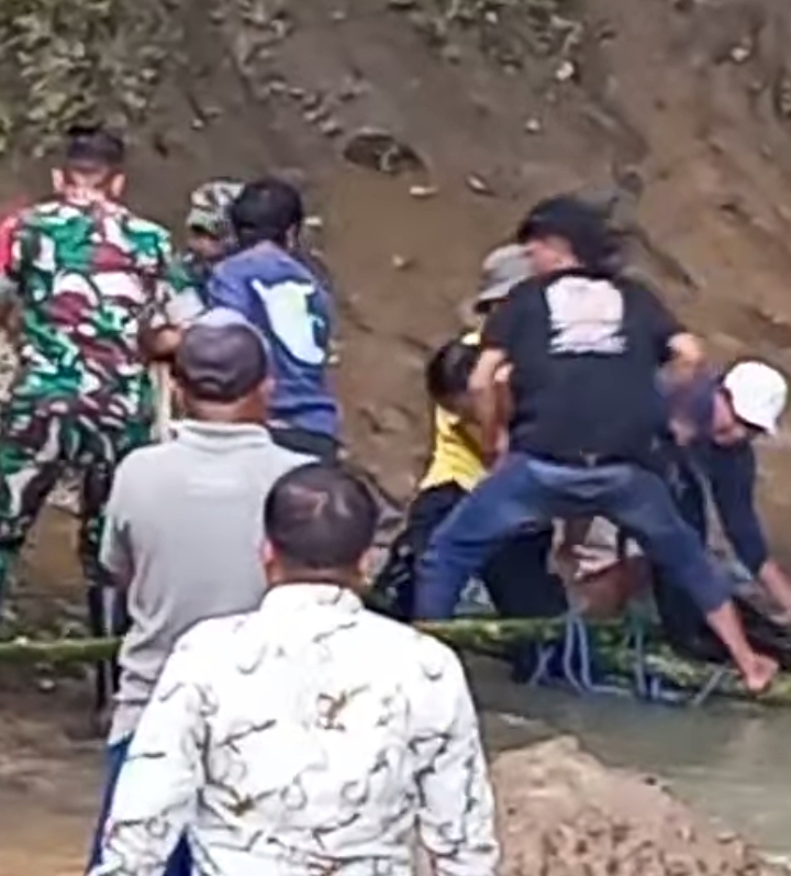 DUA REMAJA TENGGELAM DI TASIKMALAYA