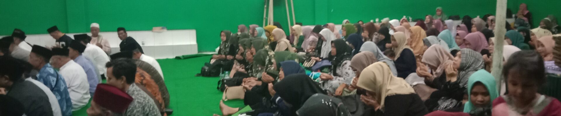 Pemdes Margaasih Gelar Pengajian Rtin Bulanan Bersama Warga Untuk Perkuat  Silatirahmi Dan Nilai Keagamaan