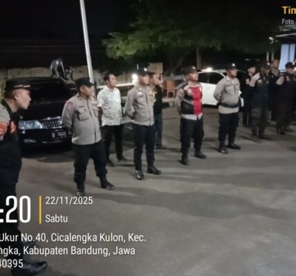 Pokdar Kamtibmas Sektor Cicalengka Ikuti Giat Apel KRYD Bersama Polsek Cicalengka
