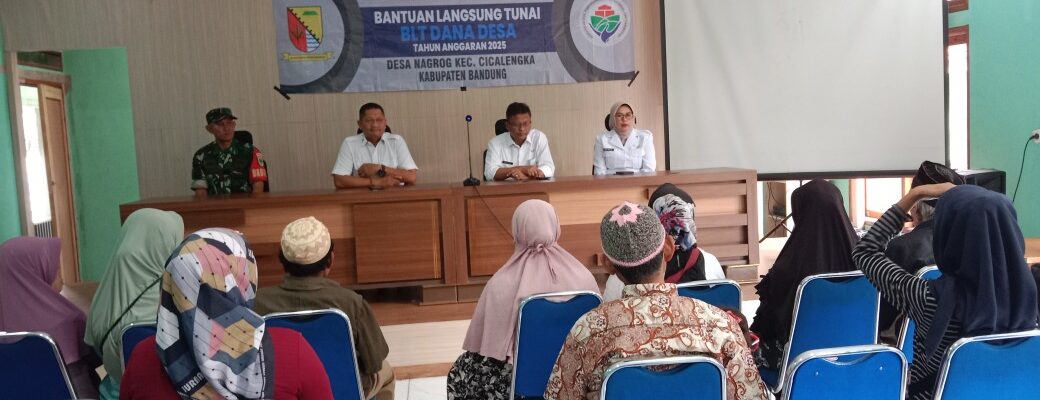 Camat Cicalengka Hadiri Penyaluran BLT Dana Desa Tahap Tiga  di Desa Nagrog