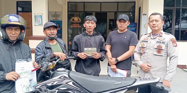 Motor Hilang Berhasil Ditemukan : Warga Apresiasi dan Sampaikan Terimakasih Kepada Polsek Solokanjeruk Polresta Bandung.