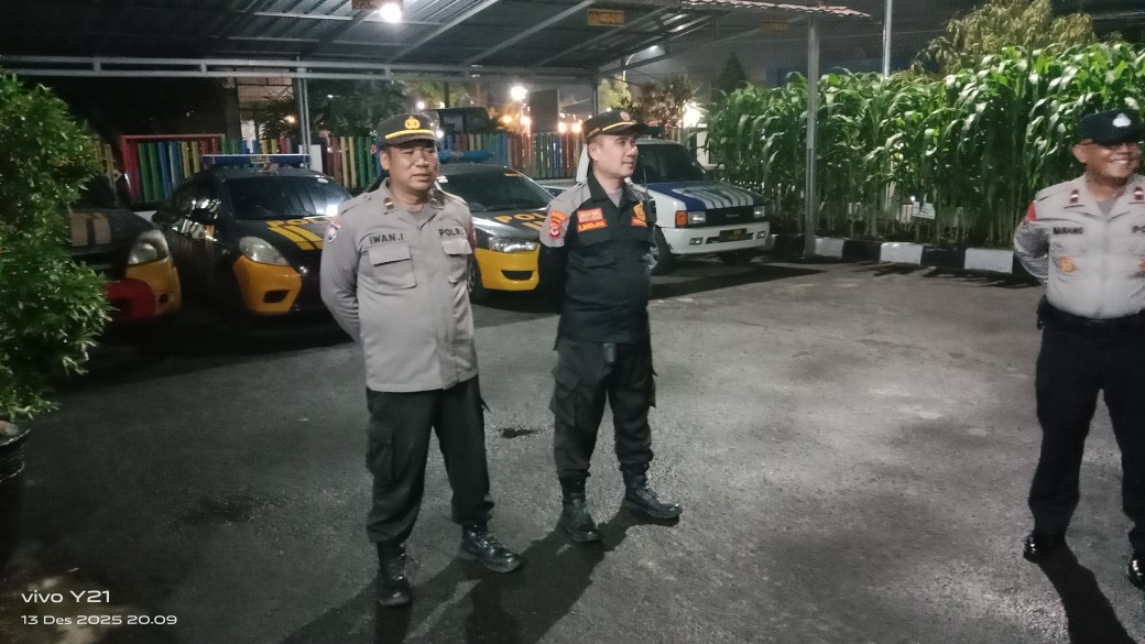 Pokdar Kamtibmas Sektor Cicalengka Laksanakan Giat KRYD Bersama Polsek Cicalengka