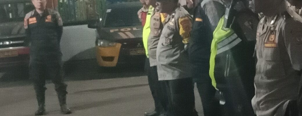 Pokdar Kamtibmas Ikuti Giat KRYD Bersama Polsek Cicalengka Demi Terciptanya Keamanan dan Ketertiban