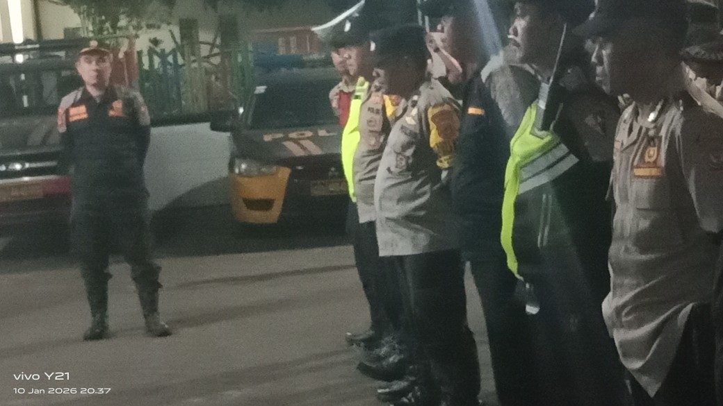 Pokdar Kamtibmas Ikuti Giat KRYD Bersama Polsek Cicalengka Demi Terciptanya Keamanan dan Ketertiban