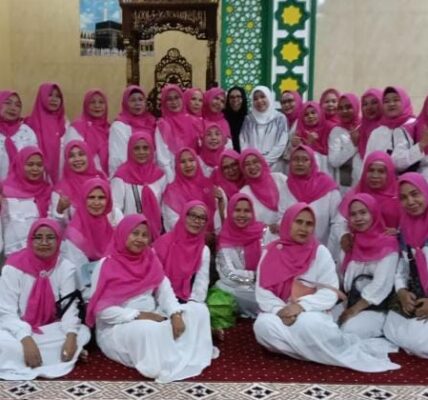 Majlis Ta’lim Kaum Ibu Masjid Al Istiqomah Dorong Penguatan Sarana Pengajian