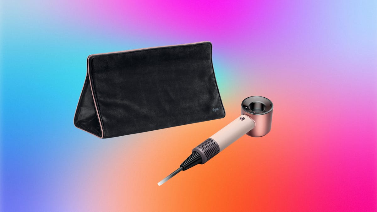 Dyson Baru Saja Meluncurkan Pengering Rambut yang Sesuai dengan Barang Bawaan Anda