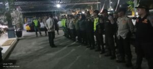 Pokdarkamtibmas Sektor Cicalengka Ikuti KRYD Gabungan Bersama TNI-Polri, Satpol PP dan Linmas, Demi Terciptanya Keamana Dan Ketertiban
